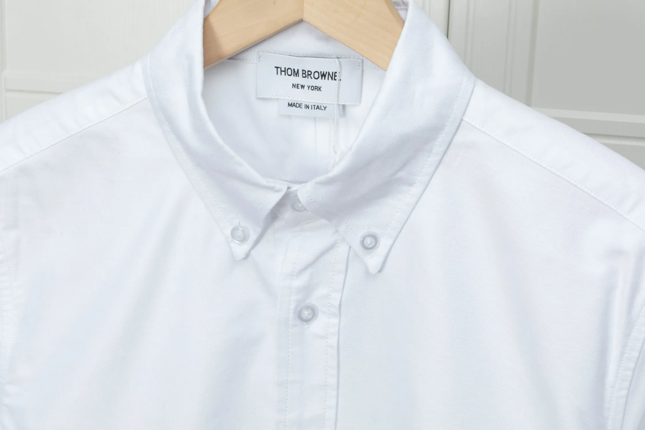 （TB In Stock） THOM BROWNE Authentic TB Authentic 100% Factory Quality Authentic Same Style TB + + ：White ：0/1/2/3/4
